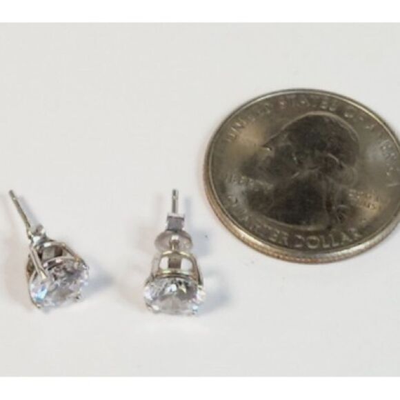 CZ Round Sterling Silver Stud Earrings. - Picture 4 of 5